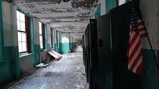Old Abandoned Middle School - So Many Memories..