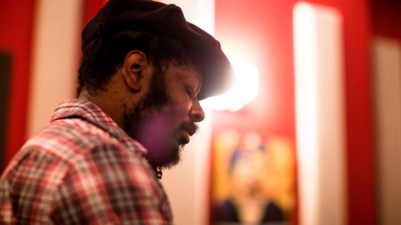 The Kareem Kandi Band 'You Make Me Feel So Young' | Live Studio Session