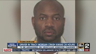 Truck driver charged in crash that injured Tracy Morgan due in court