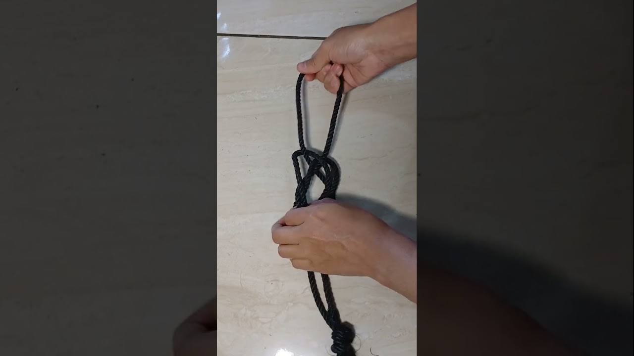 Tips for tying ropes to lift gallonsGreat idea😍