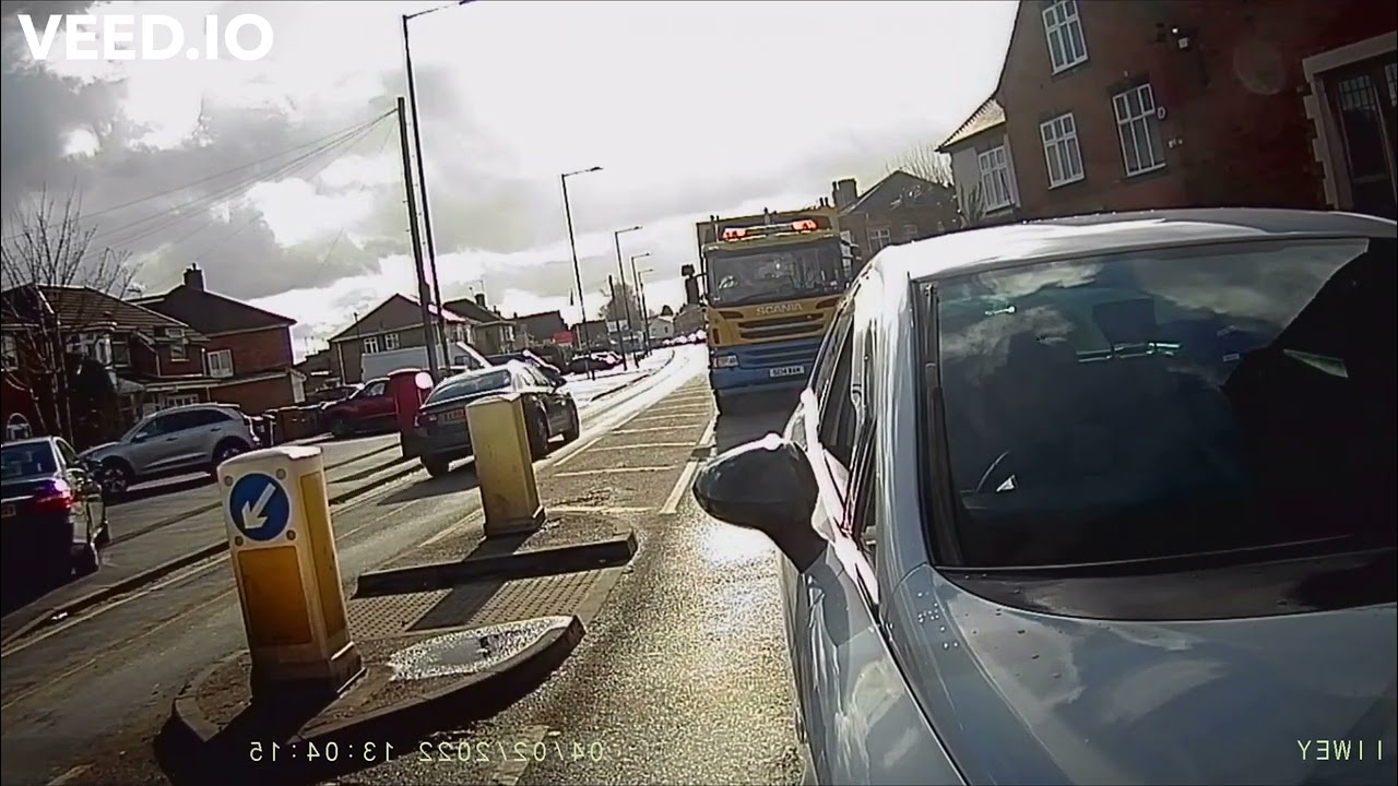 Careless Driver , Hit and Run without give any detail on Golden Hillock Rd Birmingham 