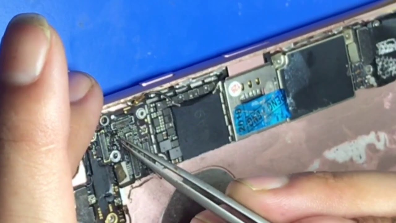 Iphone 6s plus, vertical display, hardware problem