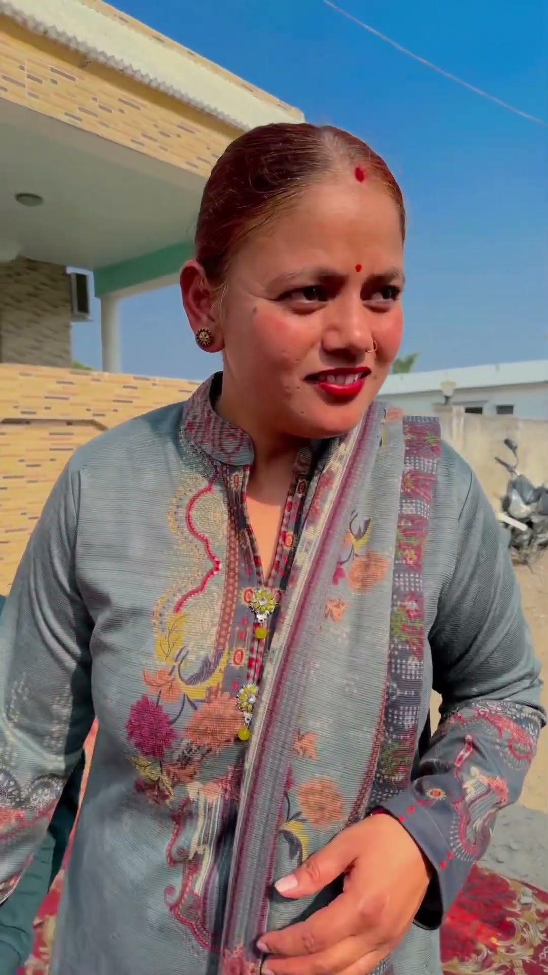 Mohtarma ?? #shorts #love #viralvideo #trending #ytshorts #cuteboy #dance
