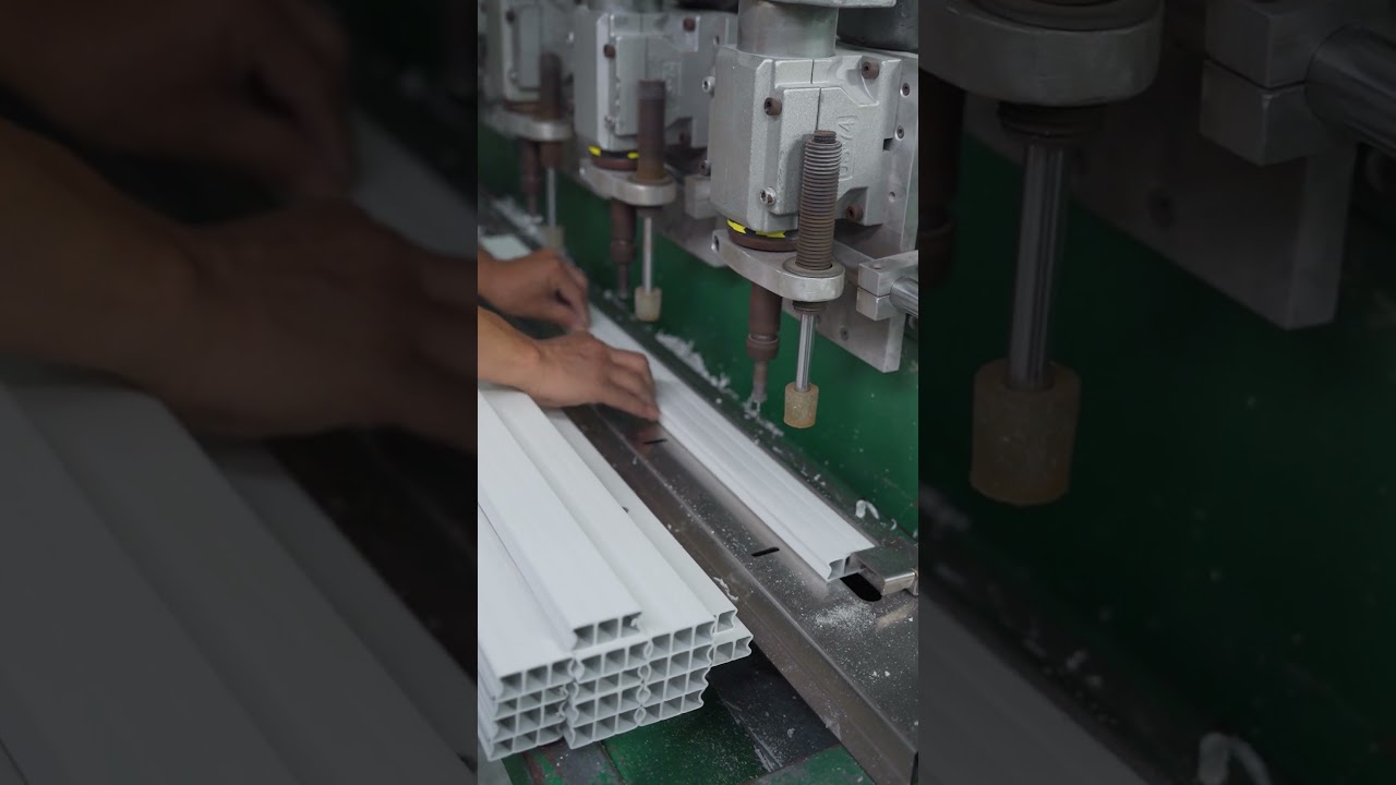 Fine Punching: The Production Process of Venetian Blinds
