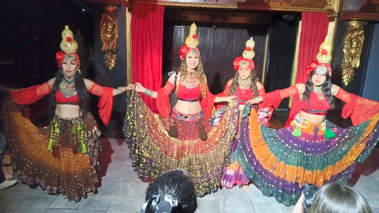 Rosa que Linda Eres | Tribu Farasha Gitana | Tribal Bellydance con Guaje 