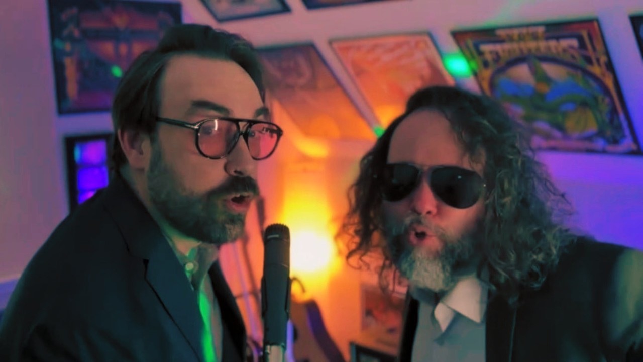 Flip The Mule - Cool (Official Music Video) auf YouTube ansehen Flip The Mule - Cool (Official Music Video) auf YouTube ansehen