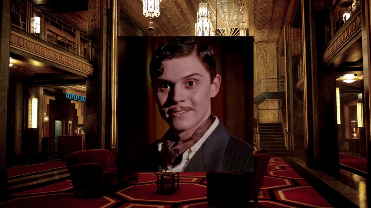 She wolf - Shakira (S.O.S she's in disguise part looped + sped up)