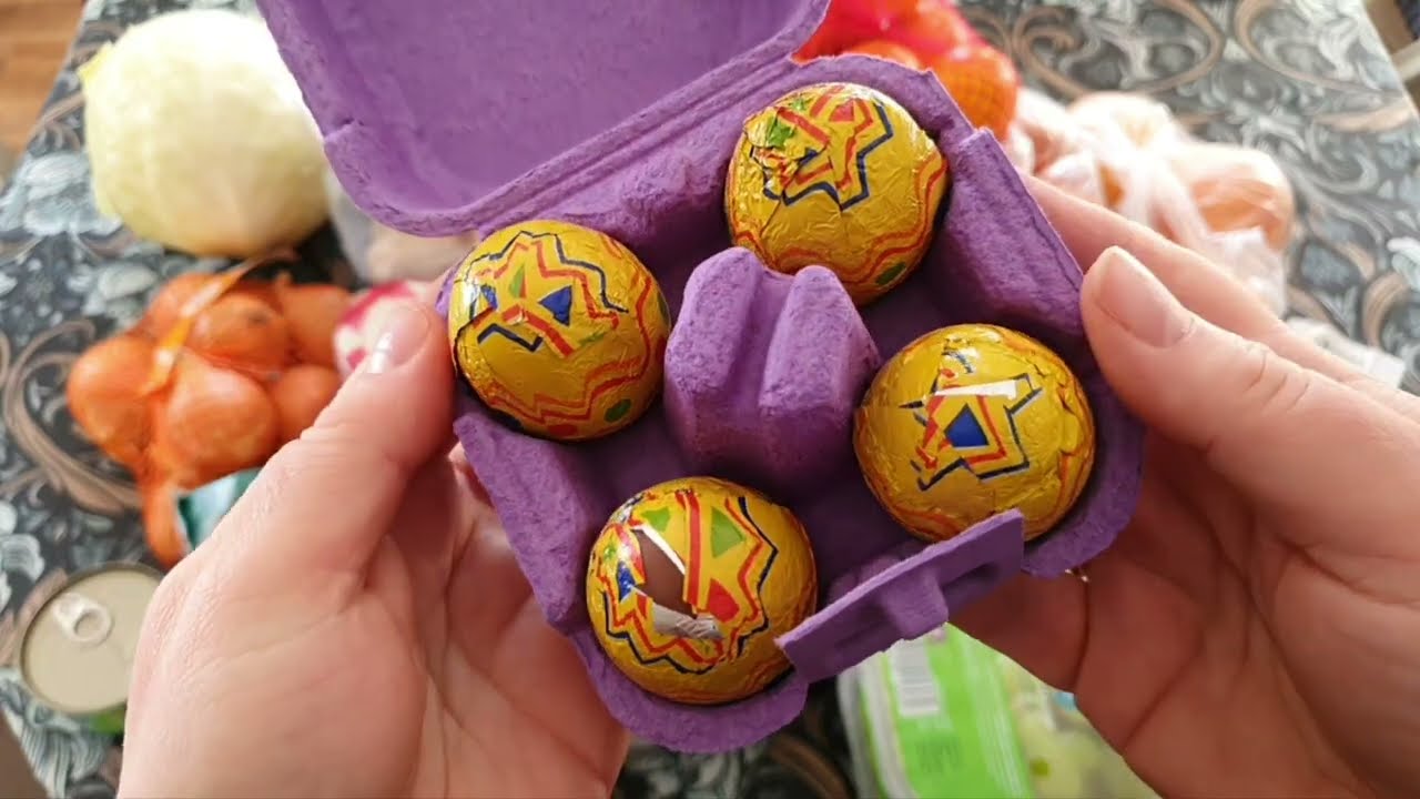 Пасхальные яйца в продаже. Продукты из COOP EXTRA.  Дешёвый чай удивил. 
