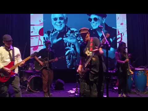 Rodrigo Santos canta Nelson Motta - "Dancin' Days" - UBC - Centro, RJ - 21.08.2026.