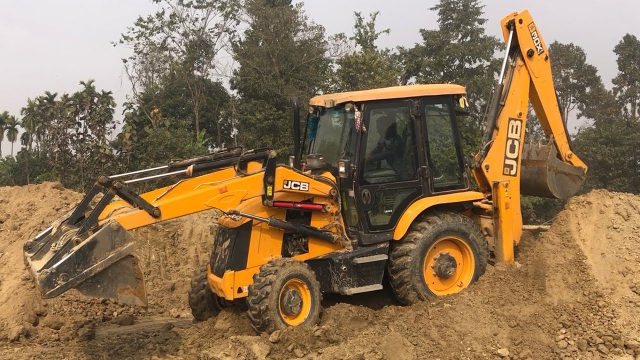 Backhoe Loader Loading Soil In Tripper Dump / JCB Stunt New Video ...