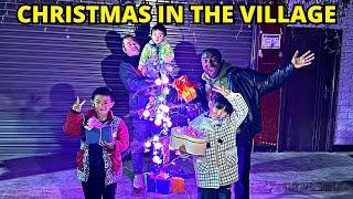 CELEBRATING CHRISTMAS IN A CHINESE VILLAGE WITH CHINESE KIDS AND FAMILY, BUILT OUR CHRISTMAS TREE!!