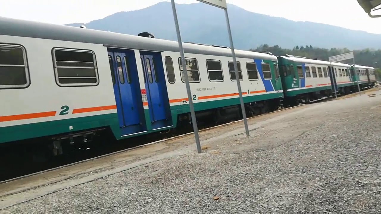 Treni particolari e ordinari in stazione a Feltre