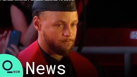 Steph Curry Graduates From College