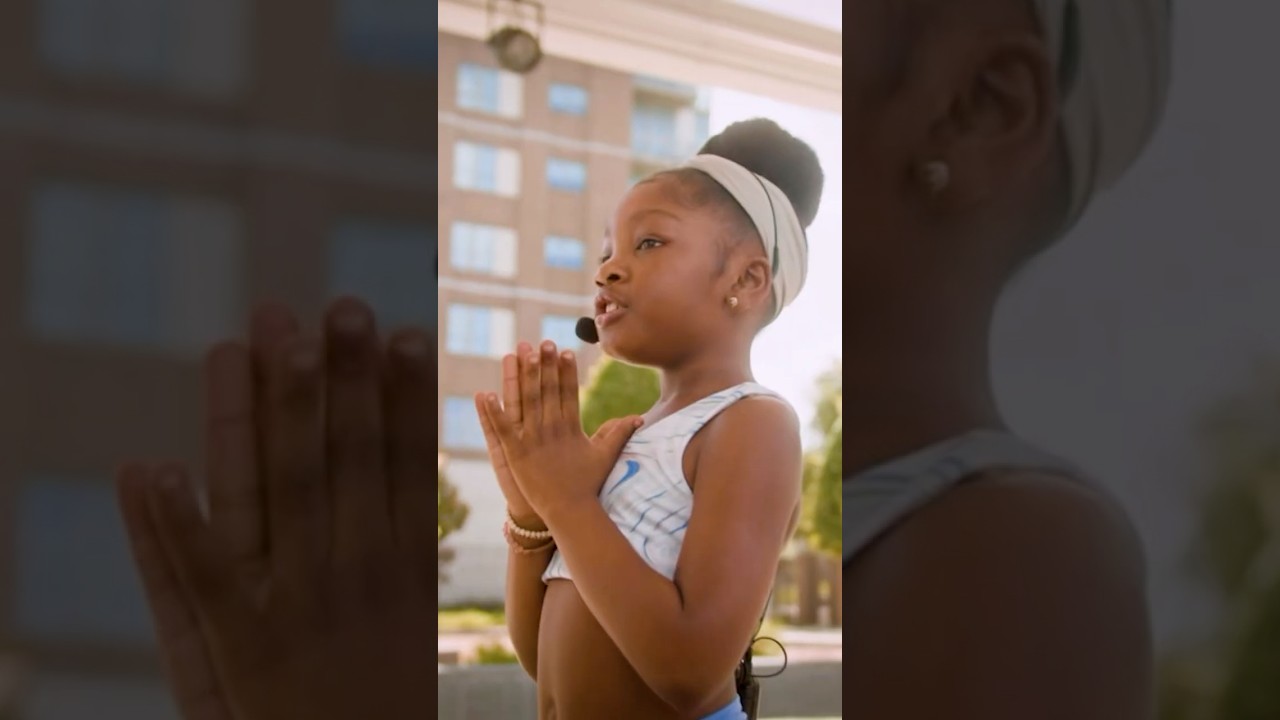 САМЫЙ МОЛОДОЙ инструктор по йоге на свете 🧘‍♀️