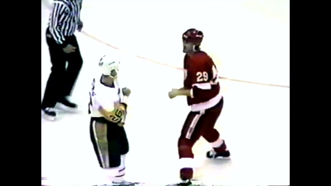 Randy McKay Vs. Mark Kachowski Sept. 20th, 1990