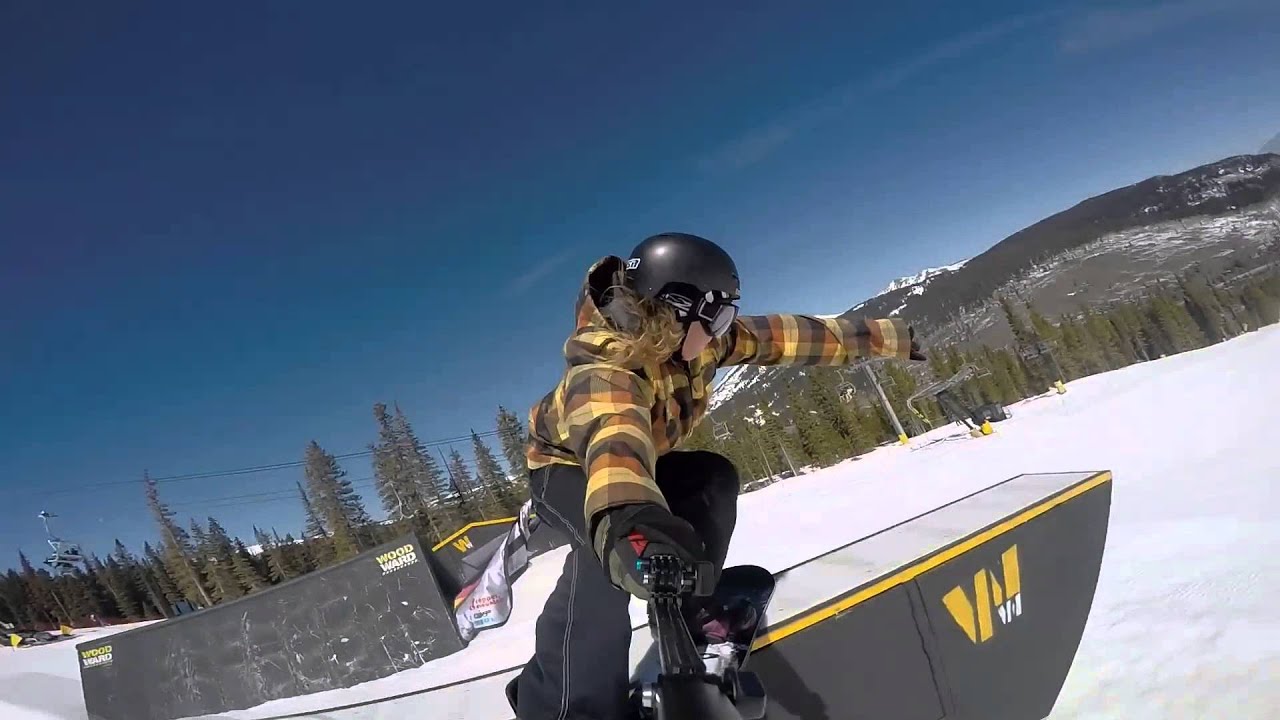 Selfie Snowboarding