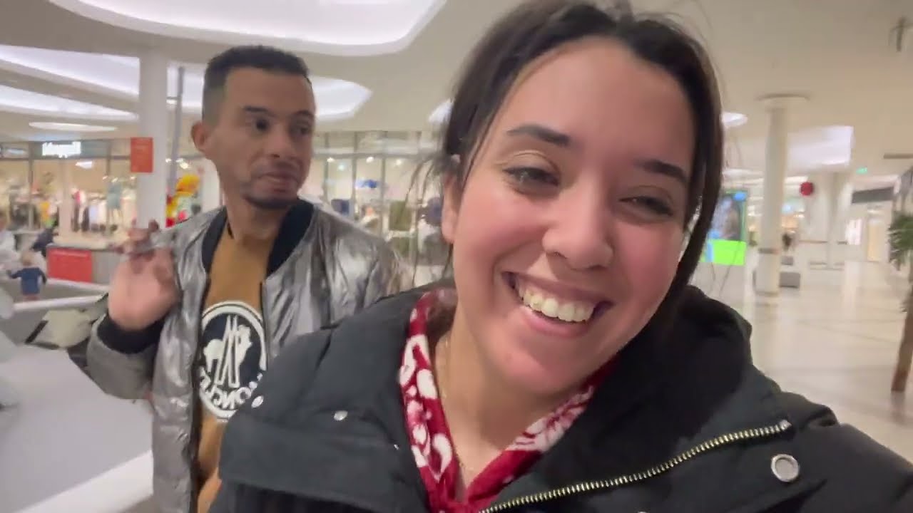 يومين معايا تبارك ولد سعدية ميلود مكاين منگول 👍🏼