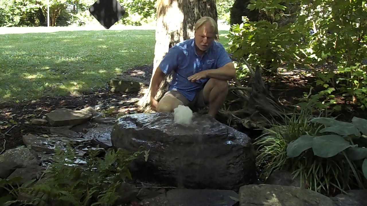 Mountain Top Plateau Rock Fountain
