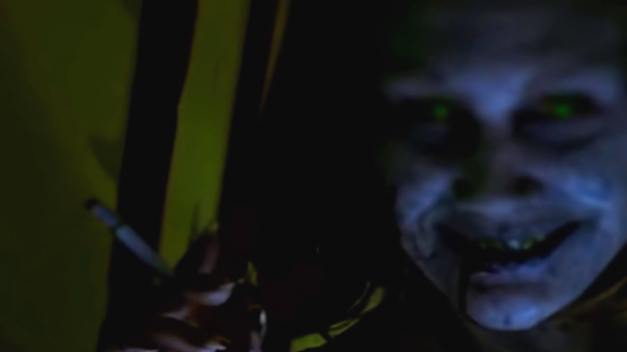 tobacco tumor causing teeth staining smelly puking habit Arizona Dept of Health Services – Maggot (1996, USA) [4K 60FPS Upscale]