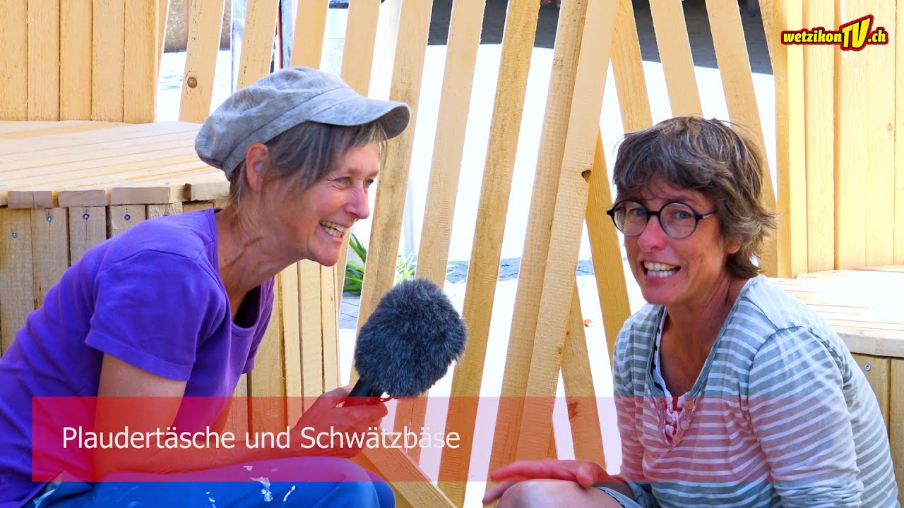 Plaudertäsche und Schwätzbäse