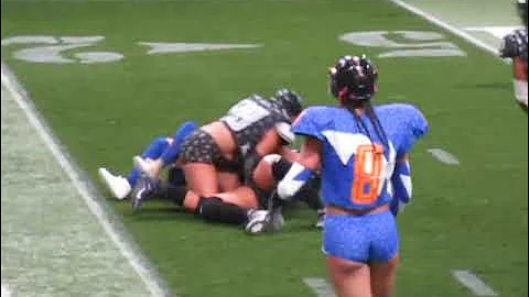 KC Force defense sack Chicago Blitz QB Stephanie R...