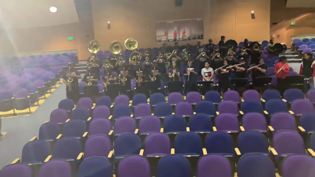 Arleta High School Marching Band 2019 - Hey Song