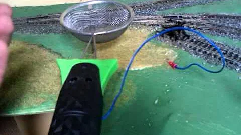 Applying Static Grass to my OO Gauge Layout "Gorren Head"