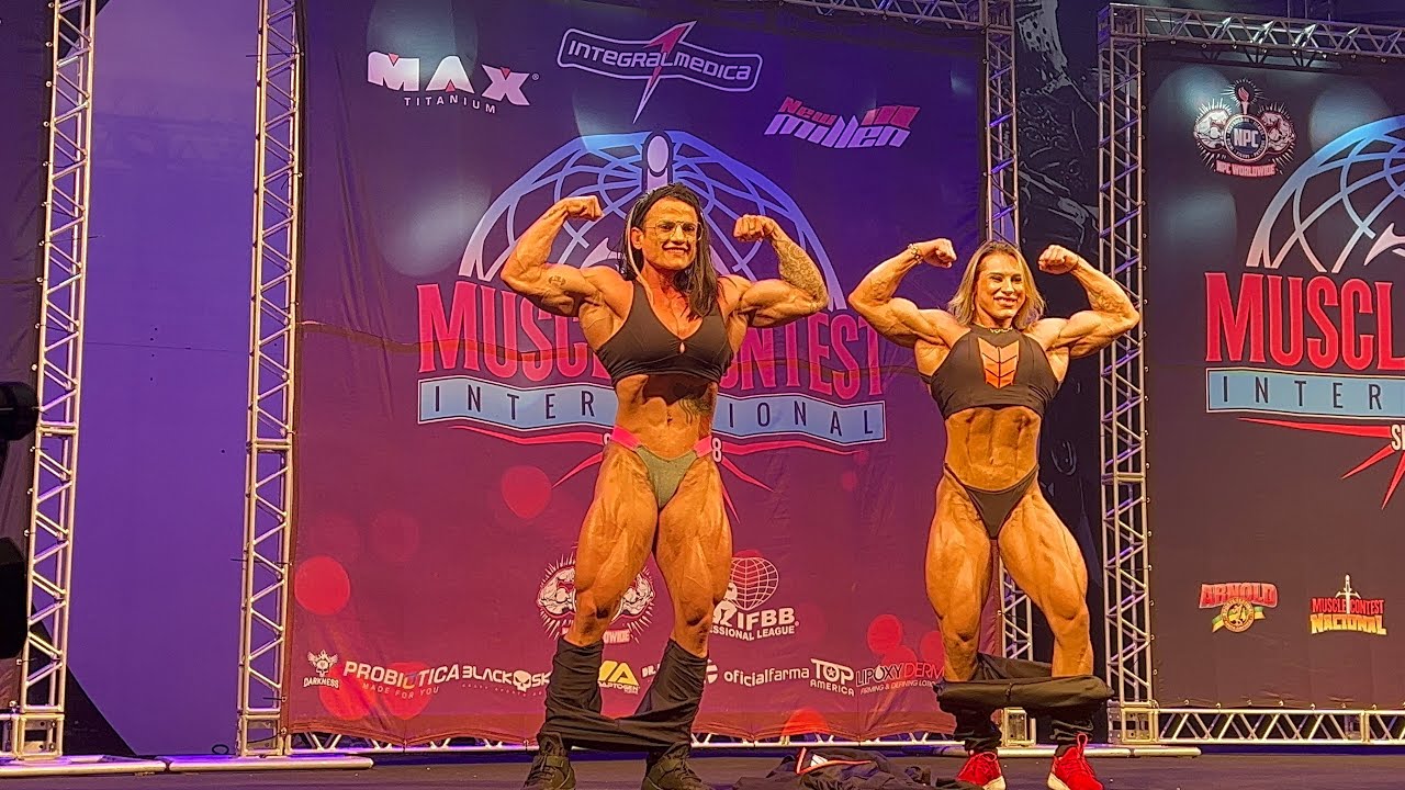 Confronto de Leyvina com Alcione #musclecontest #exposupershow #teambatata #musculação #academia