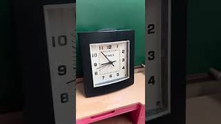 2 clocks perfectly in sync