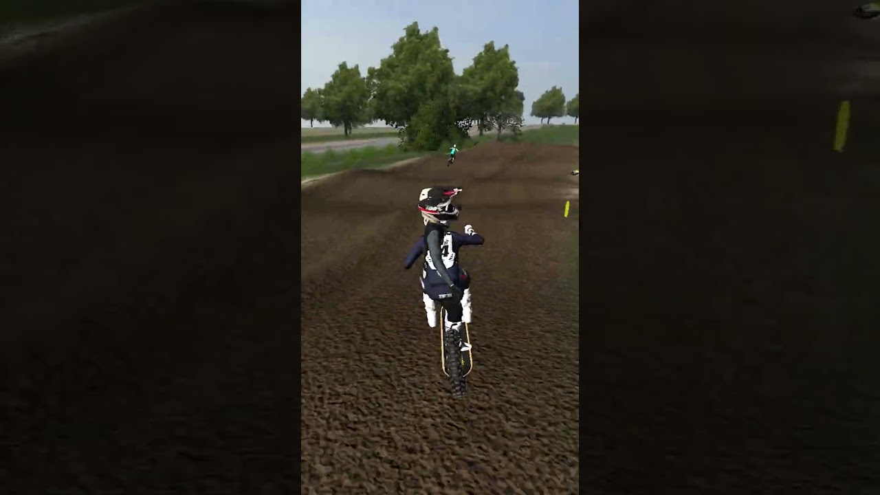 WHAT'S GOING ON HERE!?😂 | Mx Simulator 