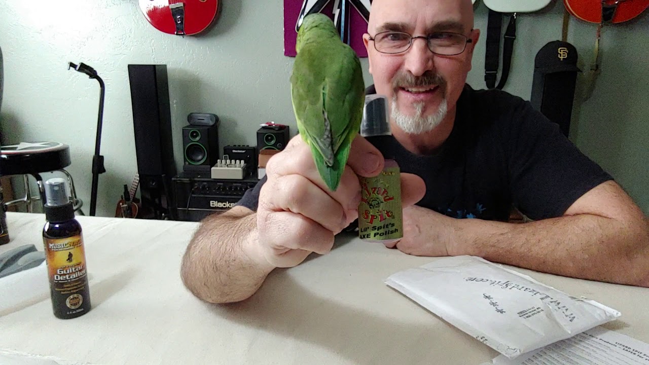 Unboxing with Roxy - Music Gear Network winnings- Lizard Spit -Lil' Spit's AXE Polish