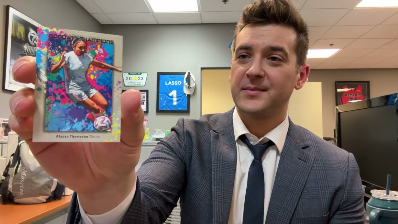 Box break: 2024 Upper Deck Goodwin Champions cards - YouTube