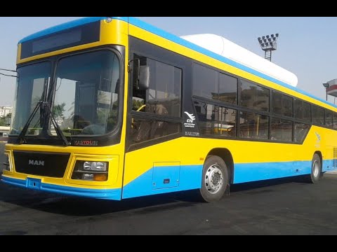 1138 من المظلات الى المطار