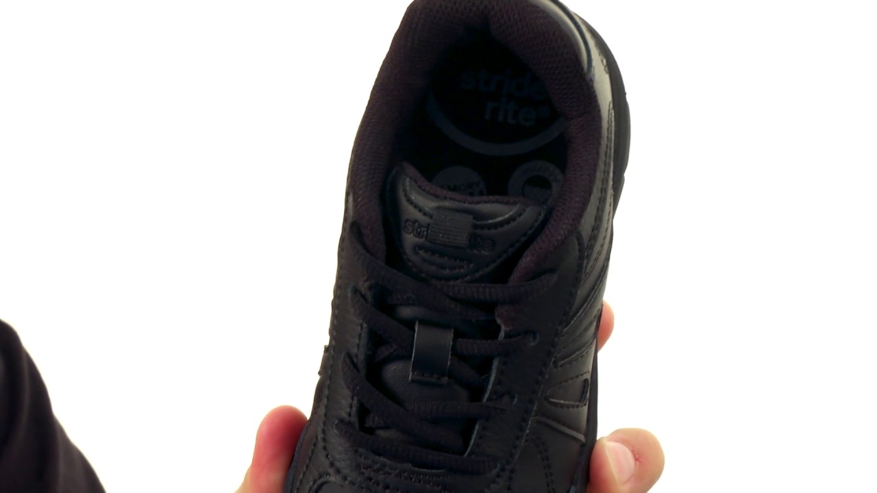 naturalizer red deer