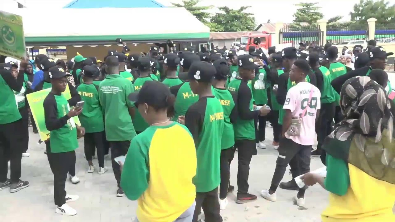 UFUNGUZI WA SKULI YA MSINGI MUUNGANO