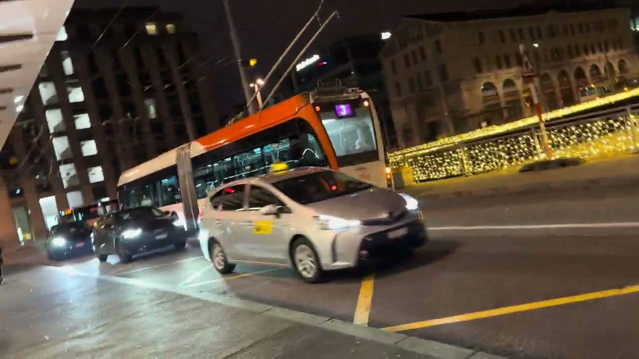 Taking the bus from Place nuave to bel air Geneva Switzerland 🇨🇭 