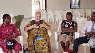 DISCUSSING PARENTING EDUCATION 1