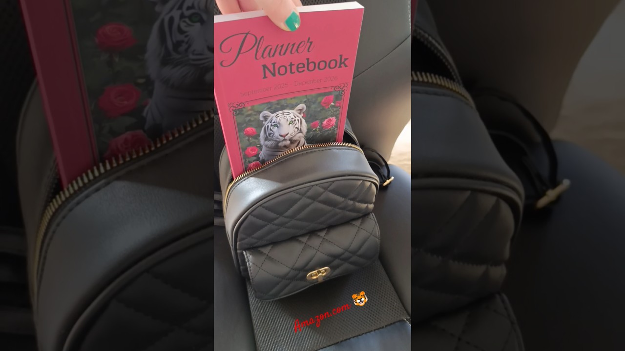 Tiny backpack tiny planner & notebook, I love it ❤️🐯 