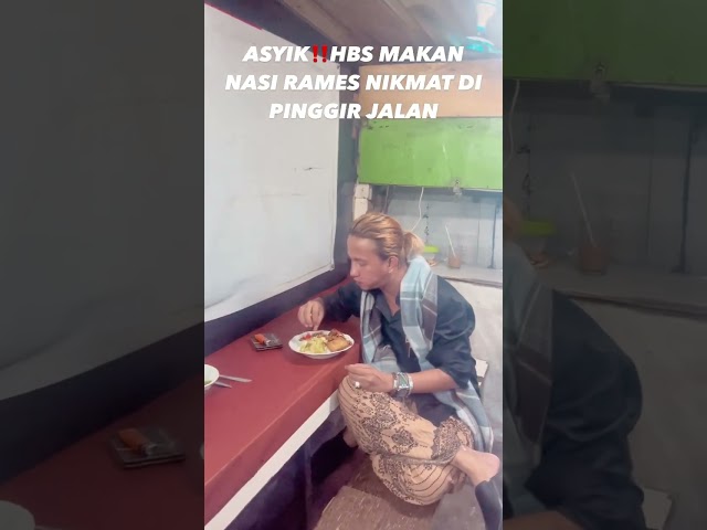 MANA YG BILANG HBS SOMBONG ?‼️HBS MAKAN NASI RAMES DI PINGGIR JALAN...Cilandak, Senin 05 Feb 2024‼️ class=