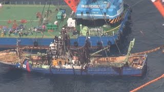 沈没漁船を引き揚げ 船内に遺体、島根沖事故