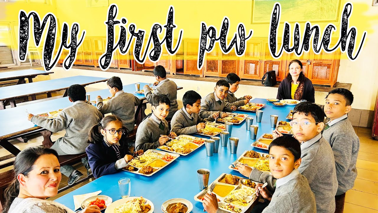 How is Primary Wing Lunch? 😃 Eating With Kids. #stpaulschool
