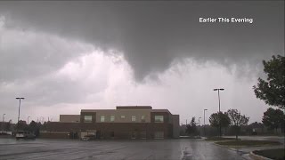 Video of tornado touching down in Lee's Summit