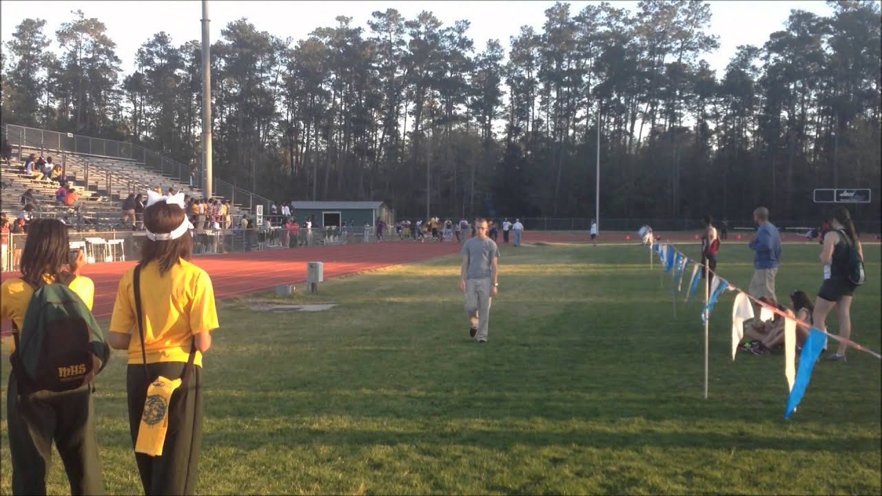 Edna Karr's Edward Davis vs Sharkeith Beverly 100 meters