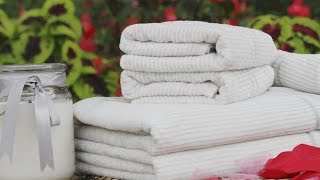 Self-cleaning antimicrobial towel made of silver