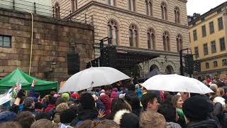 Fridays For Future (Sweden): Choir performing protest songs