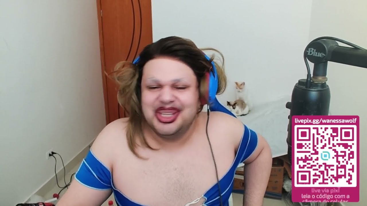 AUDIO DA VIZINHA, TOUR NO GOOGLE MAPS e THE QUARRY #4 - Wanessa Wolf