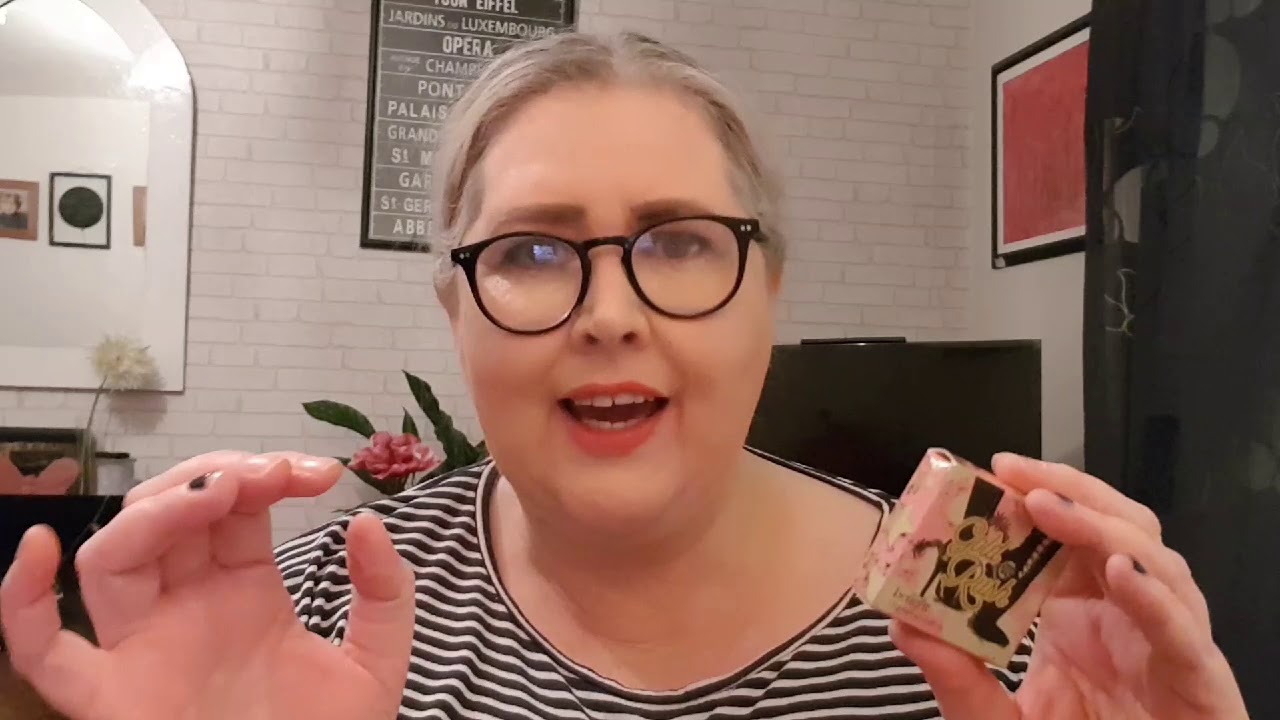 Too Faced Gingerbread bronzed and kisses set plus other stuff