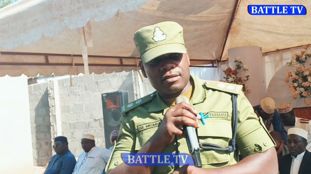 POLISI AWAPA SOMO WANANCHI JUU YA KULINDA AMANI YAO...