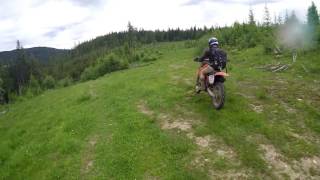 GIO 250cc Chasing the Powerband Beast CR250!!