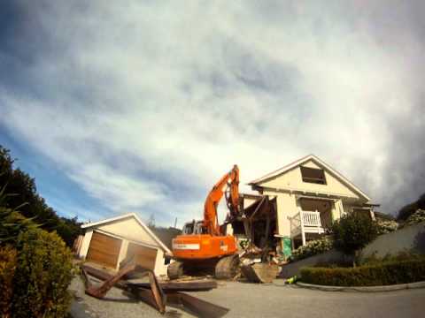 Old mansion Demolition (HD)